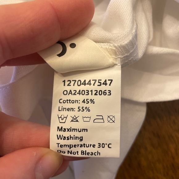 NWT COMMENSE WHITE COTTON/LINEN
TWIST CROP TOP M - Picture 3 of 3